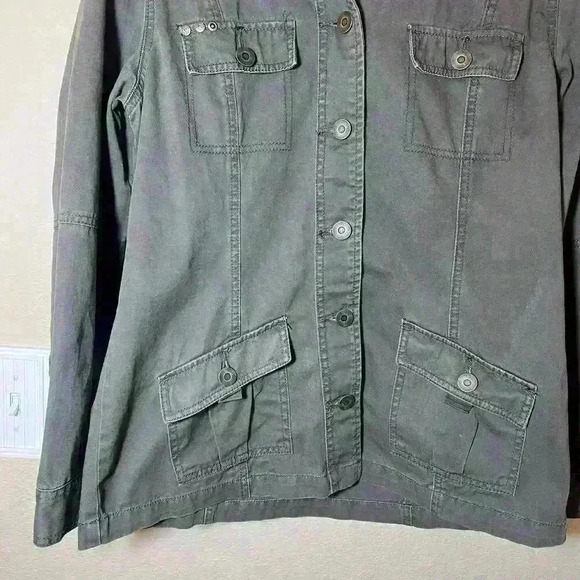 Maurice jacket size large army green with buttons p2p:21in length:28in - Picture 5 of 7